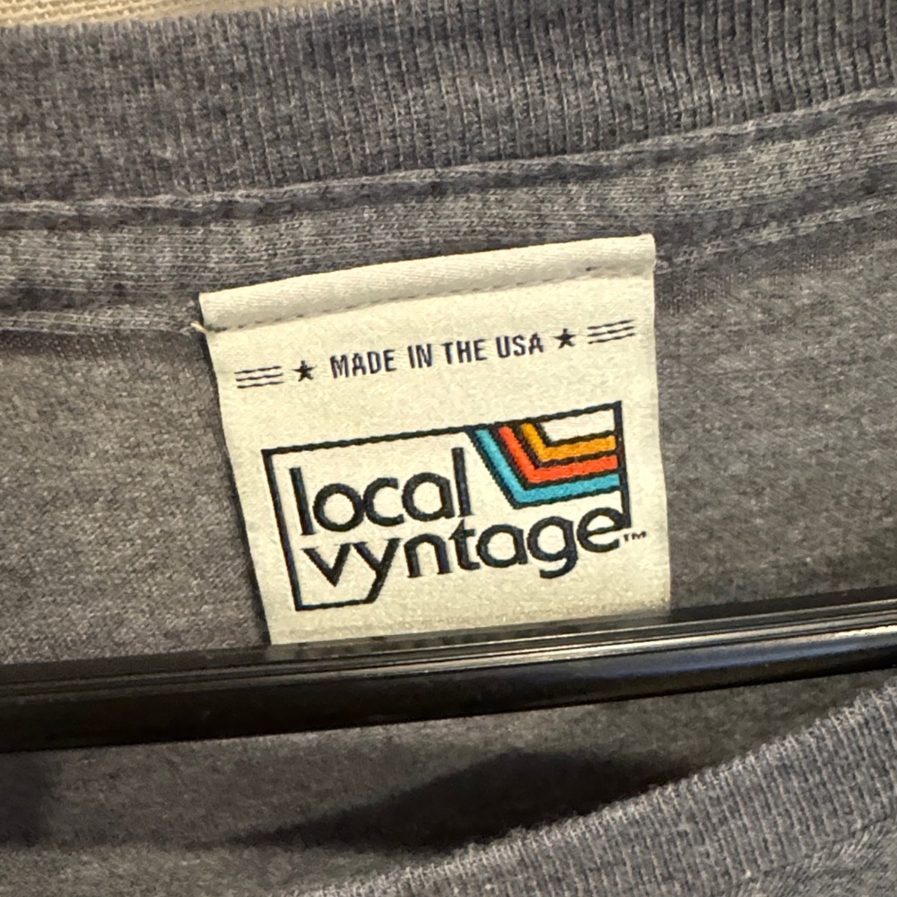 Gray Graphic Tee - Picture 3 of 4